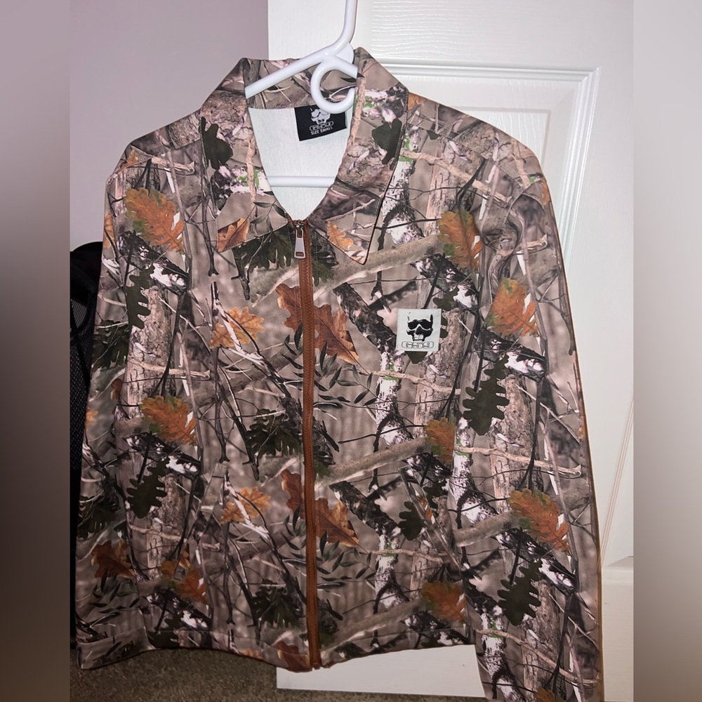 Worn a couple times good condition
